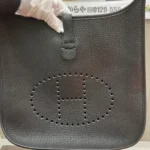 エルメス　エヴリン　□F刻印